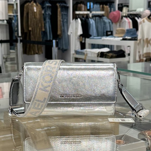 Michael Kors Jet Set Item Large Zip Around Wallet Crossbody Bag Silver - Picture 1 of 9